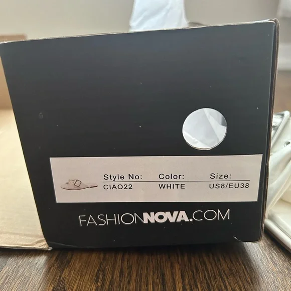 BNWT Knotted Belt Sandals FASHION NOVA - Picture 8 of 8